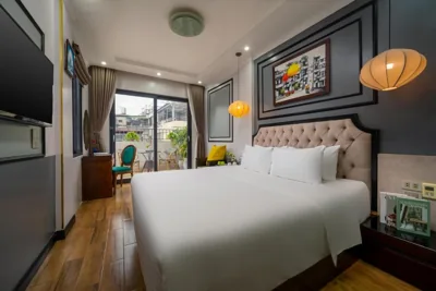 スイート（バルコニー付） — Bella Premier Hotel & Rooftop Skybar